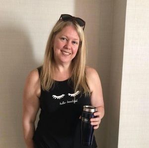 Meet your Posher, Monica